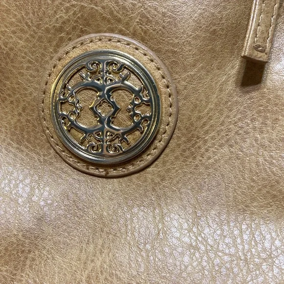 Faux Leather Crossbody Bag top zipper & side zipper shoulder strap. Clean NWOT - Picture 5 of 6